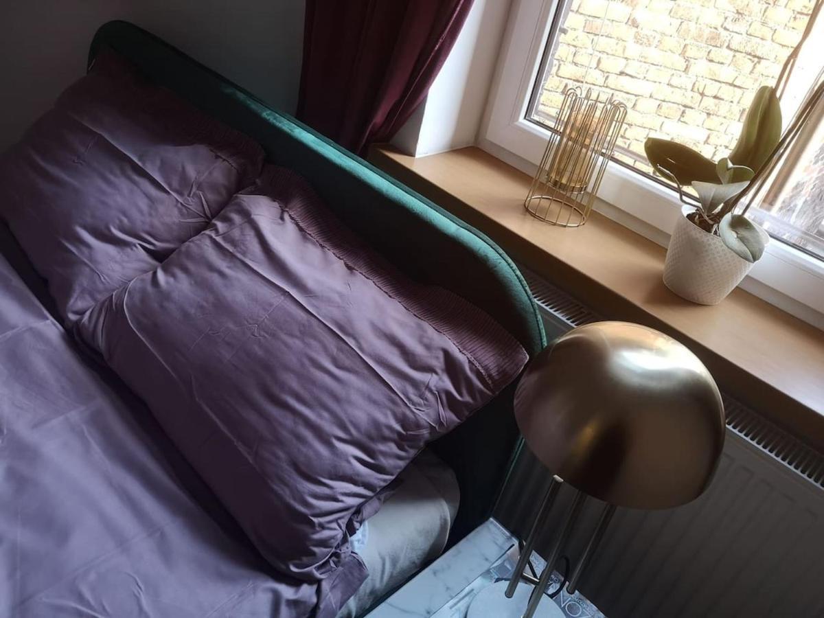 Opera Apartment Битом Екстериор снимка